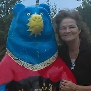 Meet your Posher, Joyce